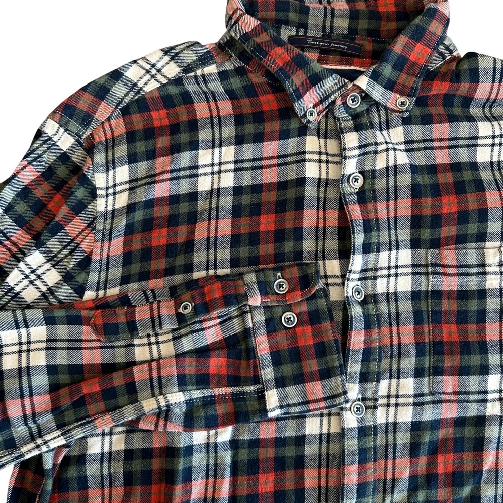 On The Road Mens Flannel Plaid Shirt Size L Red Green Slim Fit Lumberjack Core